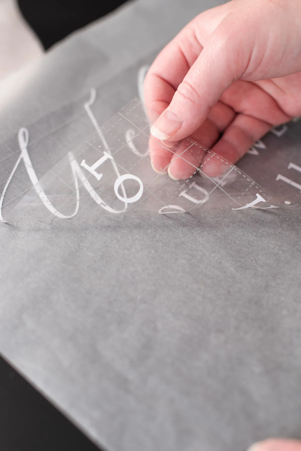 Best hacks for transferring vinyl onto wedding signs