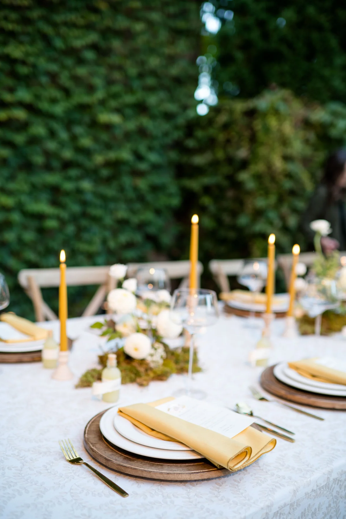 Sunflower yellow napkins for fall wedding table settings