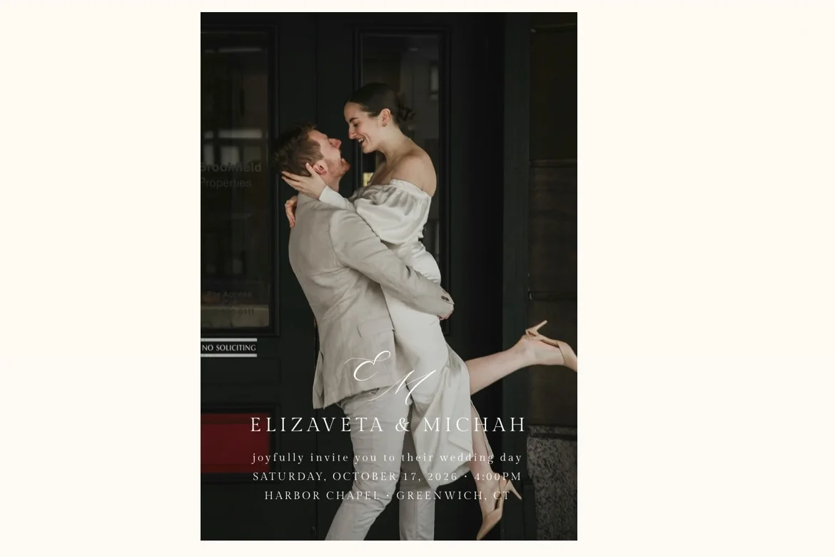 Charming Wedding Invitations That Reflect Your Unique Love Story