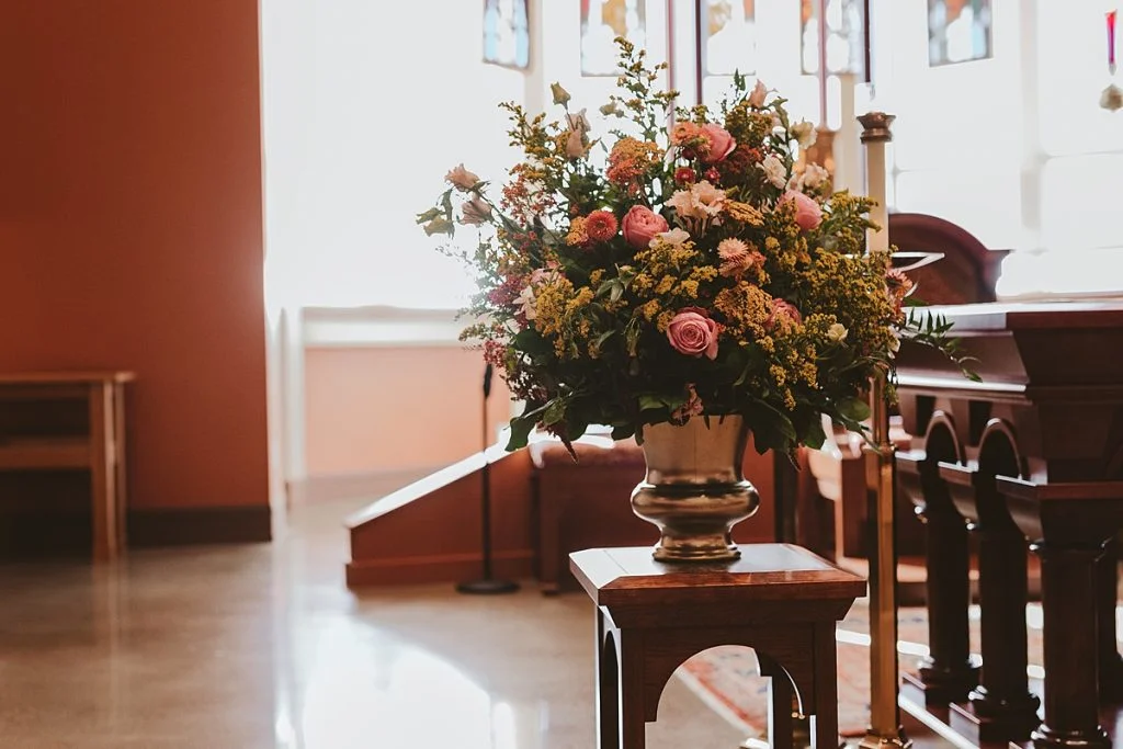 Backyard Wedding Highlights Romantic Fall Colors | Burgh Brides | Hot Metal Studio