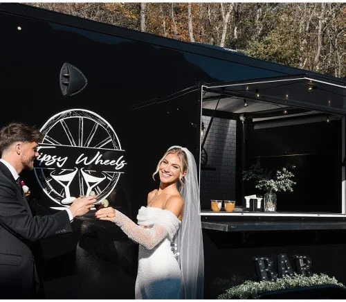 Vintage-Inspired Wedding Shoot at Glen Eden Barn | Burgh Brides | Linnea Marie Photography