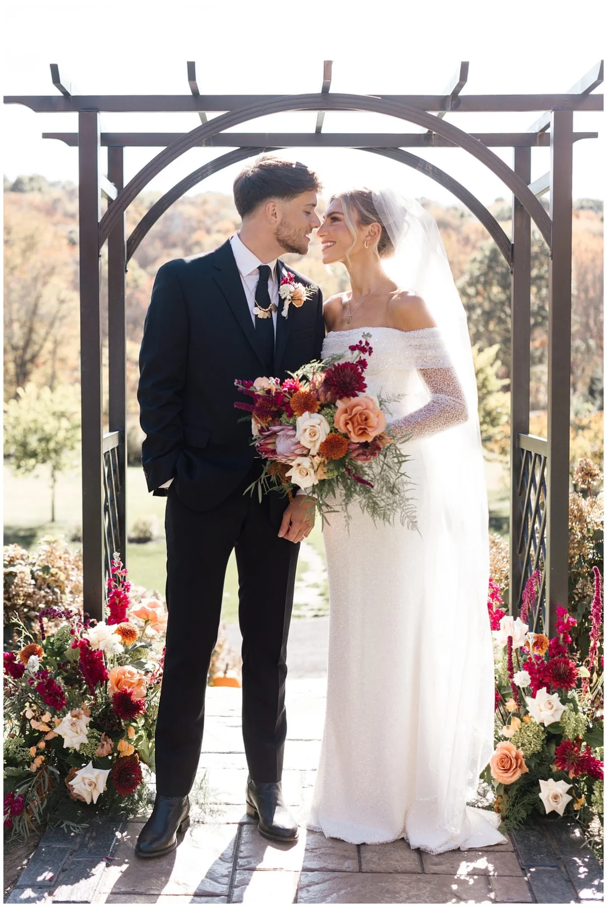 Vintage-Inspired Wedding Shoot at Glen Eden Barn | Burgh Brides | Linnea Marie Photography