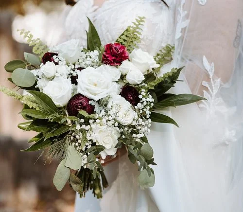 Modern Light-Filled Greenhouse Wedding At The Atrium | Burgh Brides | Iris Marie Photography