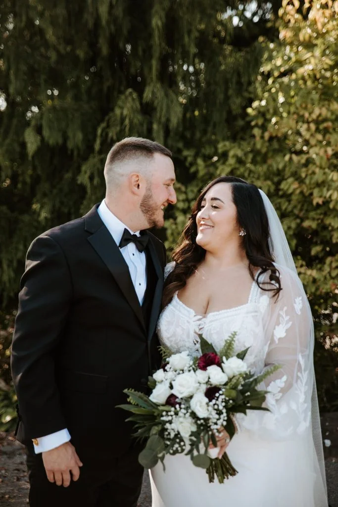 Modern Light-Filled Greenhouse Wedding At The Atrium | Burgh Brides | Iris Marie Photography