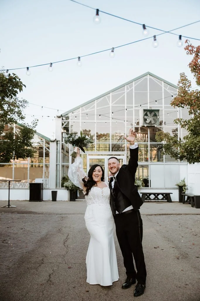 Modern Light-Filled Greenhouse Wedding At The Atrium | Burgh Brides | Iris Marie Photography