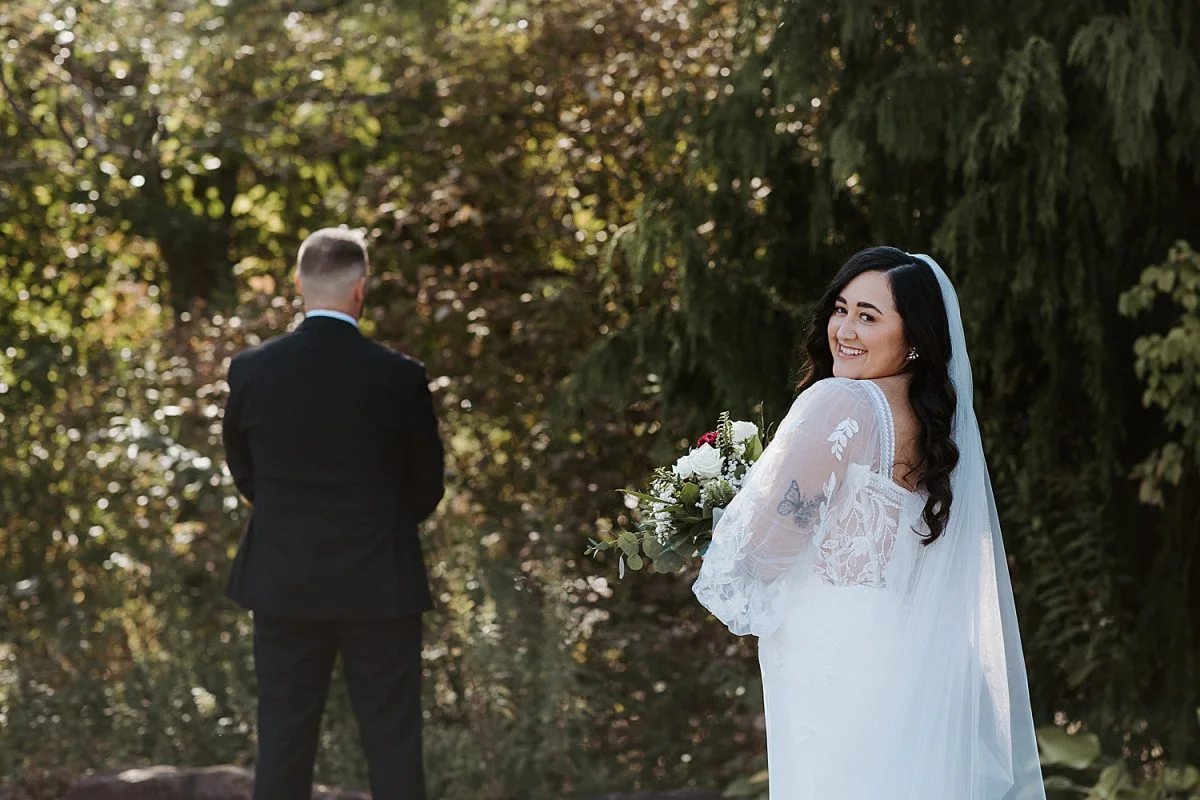 Modern Light-Filled Greenhouse Wedding At The Atrium | Burgh Brides | Iris Marie Photography