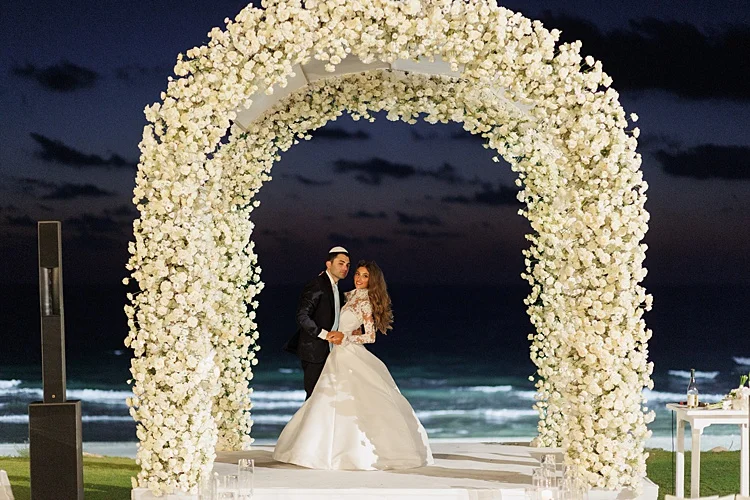 Charlotte and Jonah's Elegant Jewish Wedding at Cochav Hayam: A Celebration of Love and Tradition