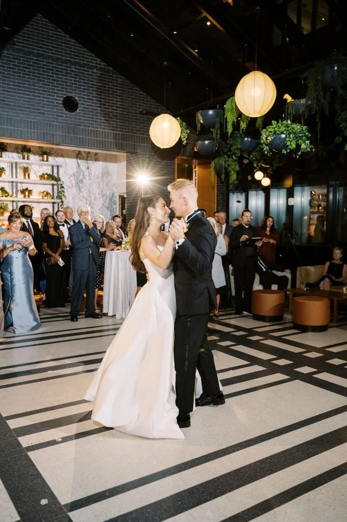How to Create Your Wedding Budget