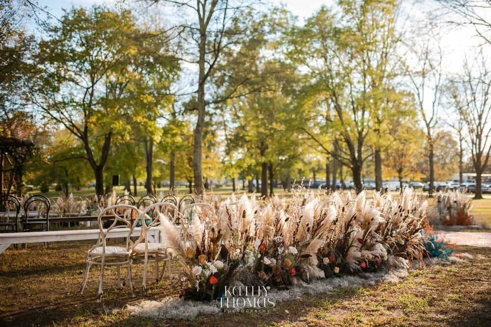 The_Estate_at_Cherokee_Dock_Wedding_Kathy_Thomas-4176.jpg